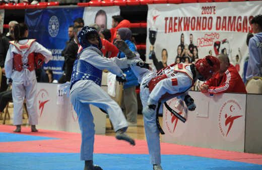 Konya'da Türkiye Kulüpler Tekvando Şampiyonası başladı