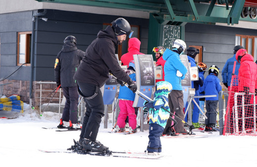 Palandöken Kayak Merkezi’nde yılbaşı hazırlıkları da tamamlandı
