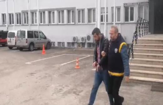 Bursa’da çaldığı otomobille Yalova'da gezerken yakalandı