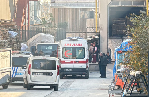 Yük asansörü ile duvar arasında sıkışan işçi öldü!