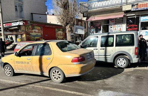Taksi şoförü, silahlı saldırıda yaralandı!
