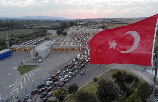 Kapıkule’deki yaya geçişi yeniden başladı! Pandemide kapanmıştı