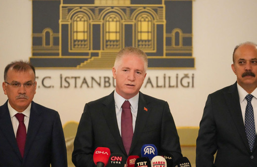 İstanbul Valisi Davut Gül, kentte alınan yılbaşı tedbirlerini açıkladı