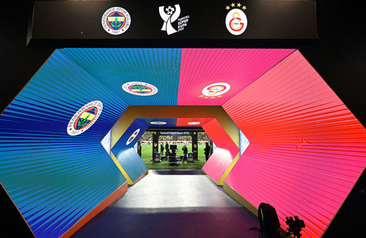 Kulüpler sosya medyada tek yürek oldu! Her biri İstiklal Marşı'nın bir dizesini paylaştı! İşte o paylaşımlar...