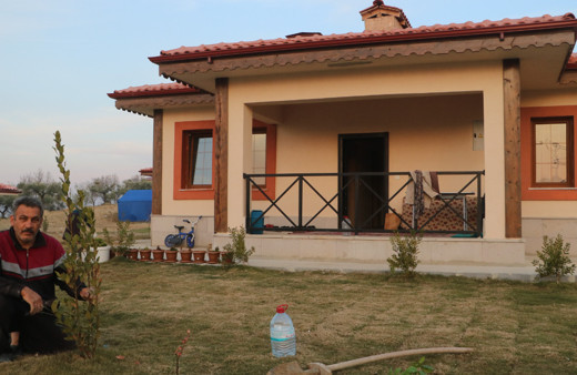 Depremzede vatandaşlar yeni yıla sıcak yuvalarında girecekler