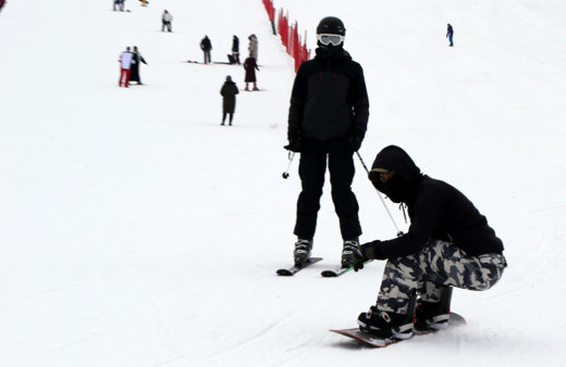 Ergan’da hafta sonu kayak heyecanı