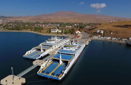 Türkiye’nin en büyük feribotları Van Gölü’nde çalışıyor!