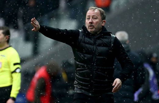 Beşiktaş derken Antalyaspor’a imza atmıştı! Sergen Yalçın'ın yeni maaşı belli oldu