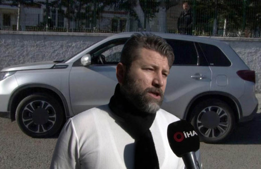 Sıfır kilometre Suzuki araçta şoke eden görüntü! Koltukları paslı çıktı, vatandaş soluğu savcılıkta aldı