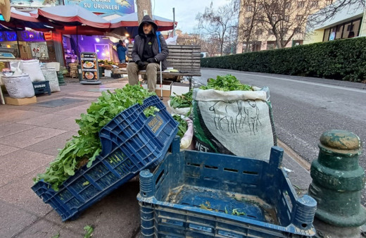 Afyon’da yetiştiriliyor Eskişehir’de satılıyor