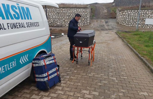 Kimsesizler mezarlığına defnedilen Ukraynalı'nın mezarı açıldı!