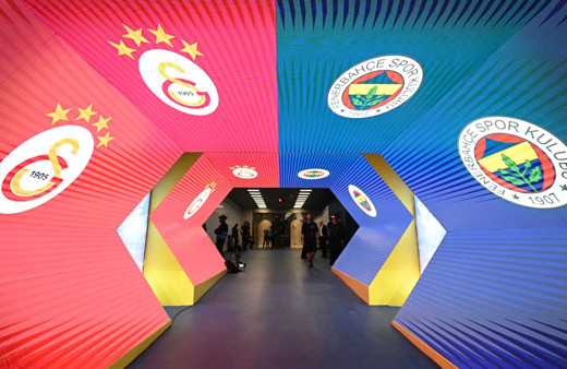 Dev derbiye ilişkin bomba iddia! Galatasaray-Fenerbahçe Süper Kupa Finali ne zaman oynanacak?