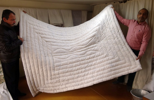 Yozgat'ta 41 yıldır yorgancılık mesleğini ayakta tutabilmek için çalışıyor