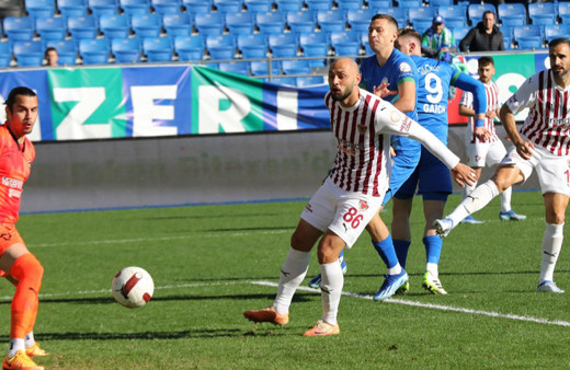 Çaykur Rizespor, Süper Lig'de Atakaş Hatayspor'u 2 farkla geçti!