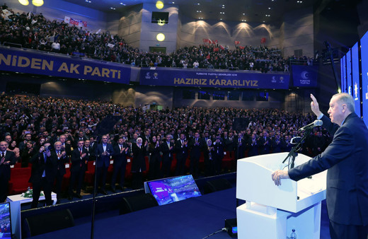 AK Parti'nin 26 ilde belediye başkan adayı belli oldu