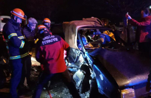 Bolu’da feci kaza! U dönüşü yapmak istedi, kazada 6 kişi yaralandı!