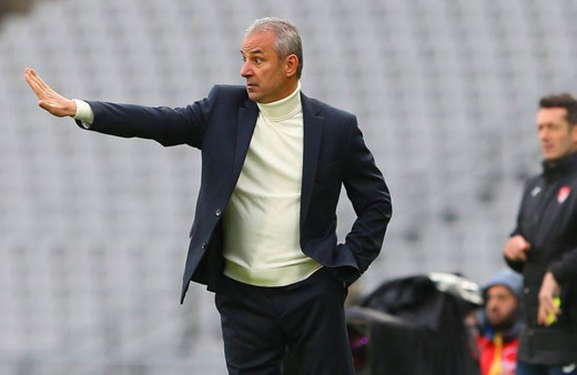 İsmail Kartal Fenerbahçe'de kendi rekorlarını geliştirdi