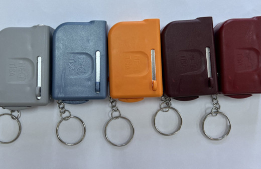 Lise öğrencileri tasarladı: Anahtarlık görünümlü 'deprem kiti'