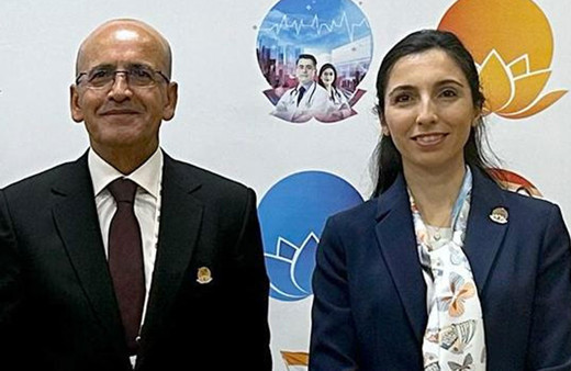 Mehmet Şimşek ABD'ye gitmekten vazgeçti! 50 trilyon dolarlık toplantı denmişti...