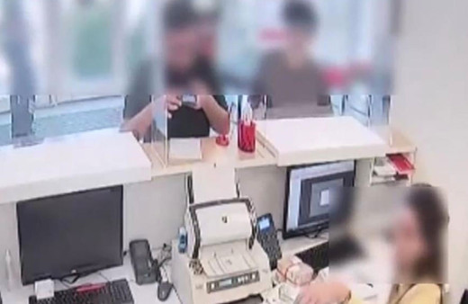 Mercedes almak isterken hayatlarının şokunu yaşadılar