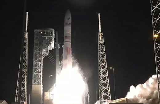 NASA Ay'a astronotların iniş tarihini değiştirdi