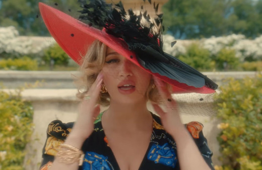 Fransa'nın Eurovision temsilcisi La Zarra: İsrail yarışmadan men edilsin!