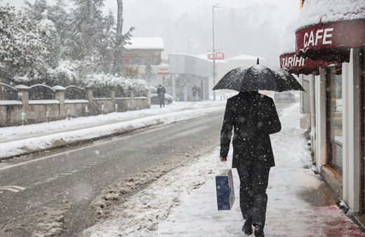İstanbul için saat verildi kar geliyor! Prof. Dr. Orhan Şen uyardı: İki gün boyunca etkili olacak