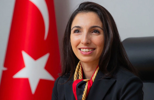 Hafize Gaye Erkan rahatsız! Halası, Erkan'ın eşinin kim olduğunu ve ne iş yaptığını açıkladı