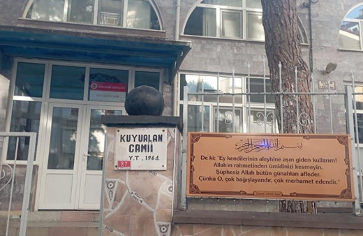 Manisa'da bir kişi, cami tuvaletinde ölü bulundu