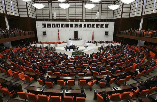 Çalışma hayatıyla ilgili düzenlemeler içeren kanun teklifi TBMM'de! Asgari ücret desteği...