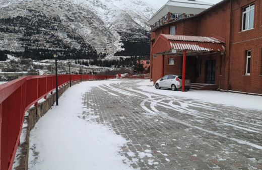 Beklenen kar gelmedi, Bozdağ Kayak Merkezinin açılışı ertelenecek