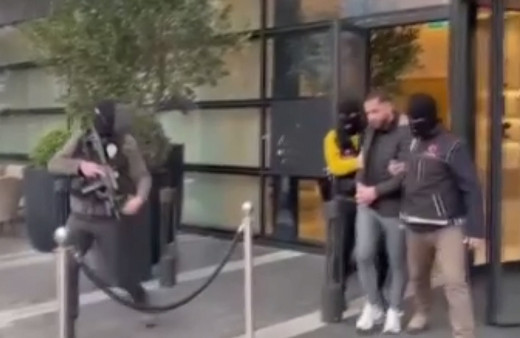 Bakan Yerlikaya duyurdu! Uyuşturucu madde kartelinin elebaşlarından Sammy Ali İstanbul’da yakalandı