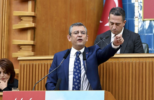 Özgür Özel'den Meral Akşener'e: Kendi bildirinizi imzalayın