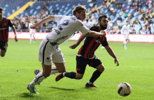 Adana Demirspor penaltılarla kupaya veda etti