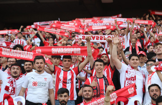 Sivasspor’dan kombinelere yüzde 50 indirim yapıldı