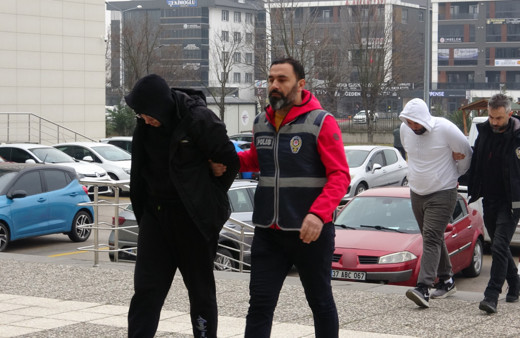 Apartman deposundan 35 bin liralık ışıklandırma malzemesi çaldılar