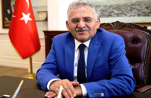 AK Parti'nin Kayseri Büyükşehir Belediye Başkan adayı Memduh Büyükkılıç kimdir?