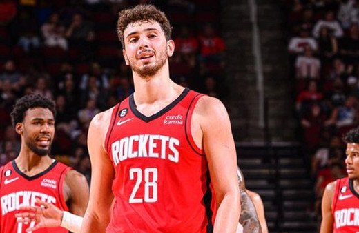 NBA'de Alperen Şengün'ün double double'ı galibiyete yetmedi! Houston Rockets, New York Knicks'e yenildi