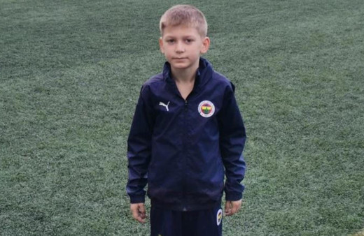 9 yaşındaki Arda, Fenerbahçe'ye transfer oldu!