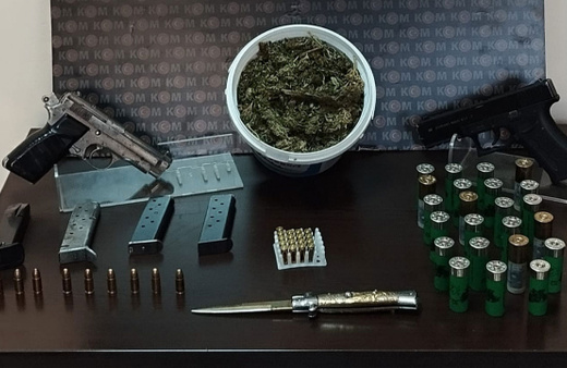 İzmir'de silah kaçakçılığı operasyonu: 8 kişi yakalandı!