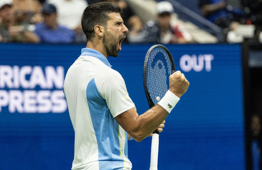 Novak Djokovic, Avustralya Açık'ta çeyrek finale yükseldi