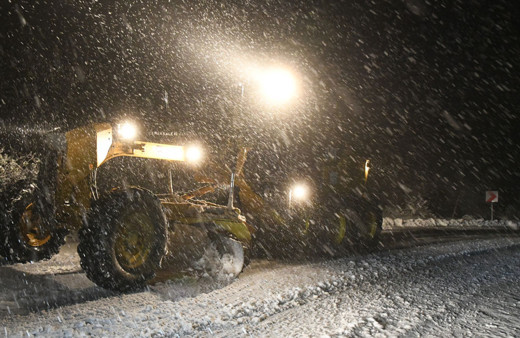 Çanakkale'de kar yağışı etkili oldu