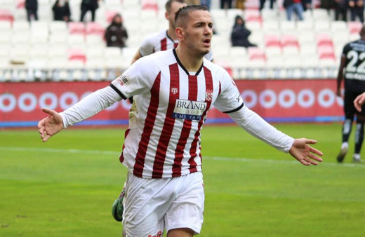 Sivassporlu Rey Manaj, gol sayısını 14’e yükseltti