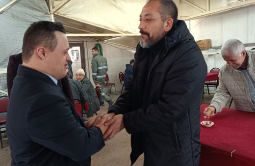 Down sendromlu Mücahit, Emek mahalle muhtarlığına aday oldu