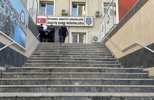 Fatih’te yabancı uyruklu kadını bıçaklayarak öldüren zanlı yakalandı