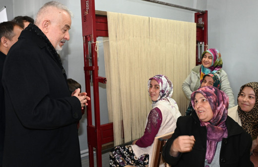 Isparta’da halı dokumacılığı yeniden canlandırılıyor