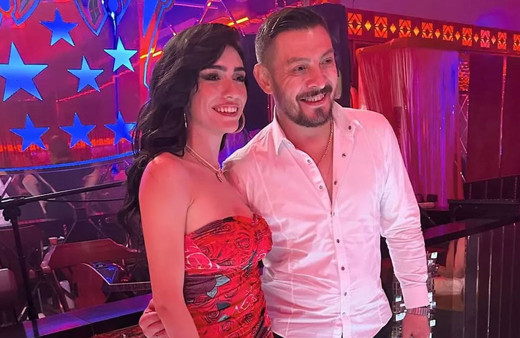 Hazar Ergüçlü'nün 'Dilber' dansıyla meşhur oldu! Sahne fiyatını 4 bin TL'den 300 bin TL'ye çıkardı!