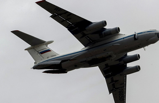 İşte içerisinde 65 Ukraynalı askeri esirin bulunduğu uçağın düşme anı!