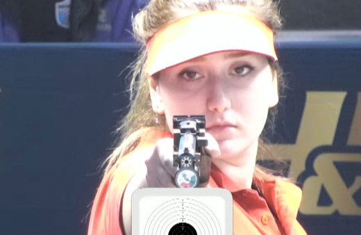 Milli atıcı Şimal Yılmaz, Almanya'da altın madalya kazandı!