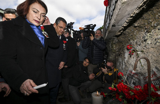 Gazeteci-yazar Uğur Mumcu ölümünün 31'inci yılında anıldı